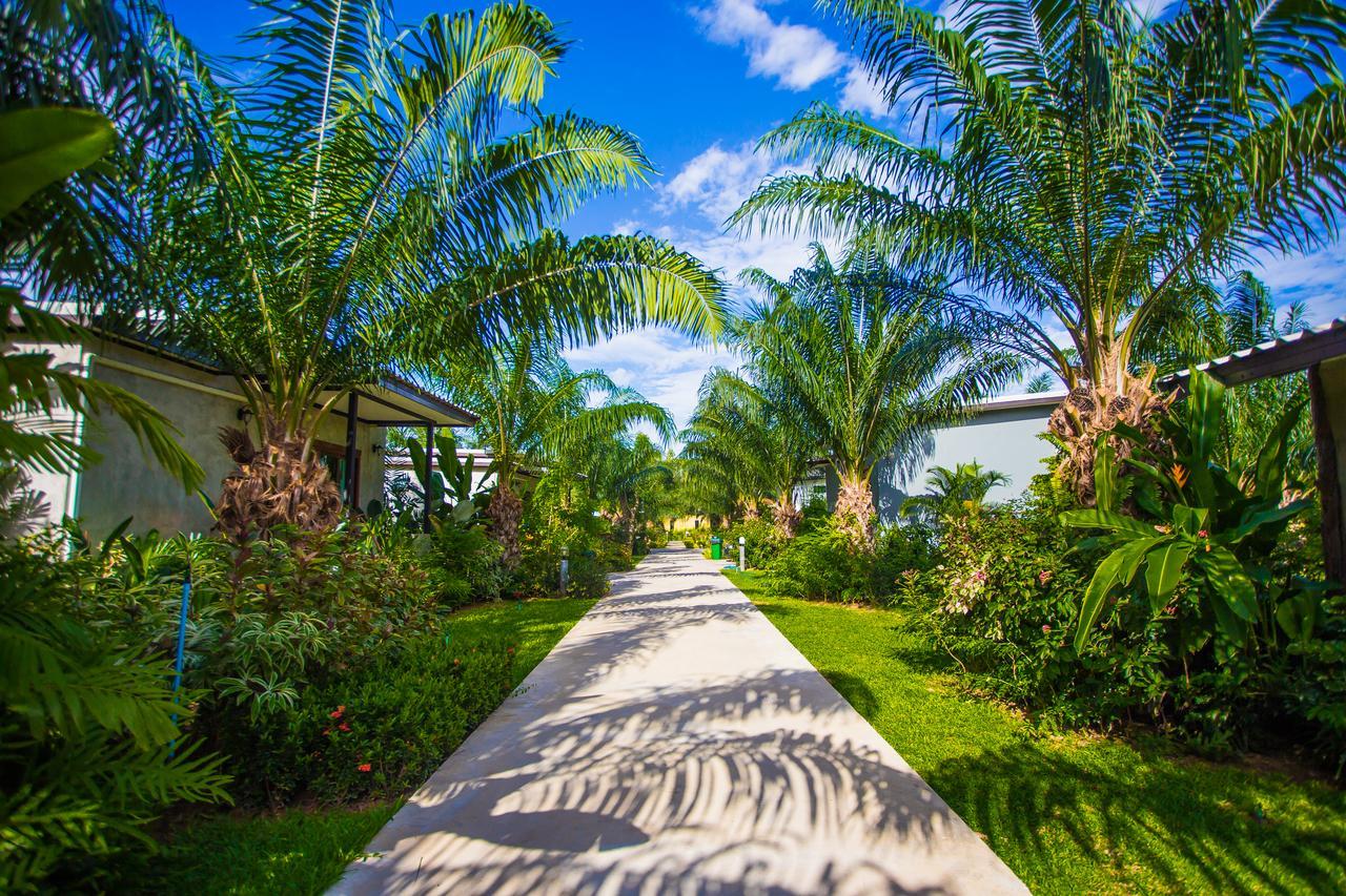 Palm Pran Resort Пранбури Экстерьер фото