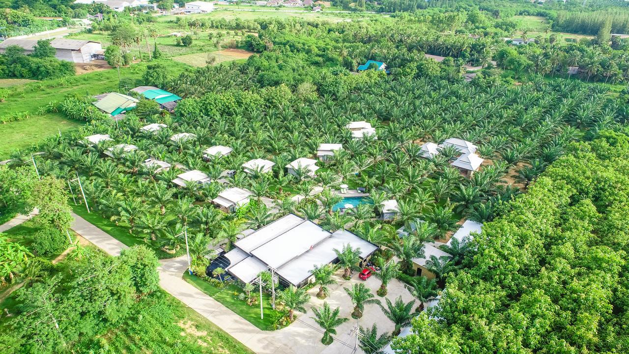 Palm Pran Resort Пранбури Экстерьер фото